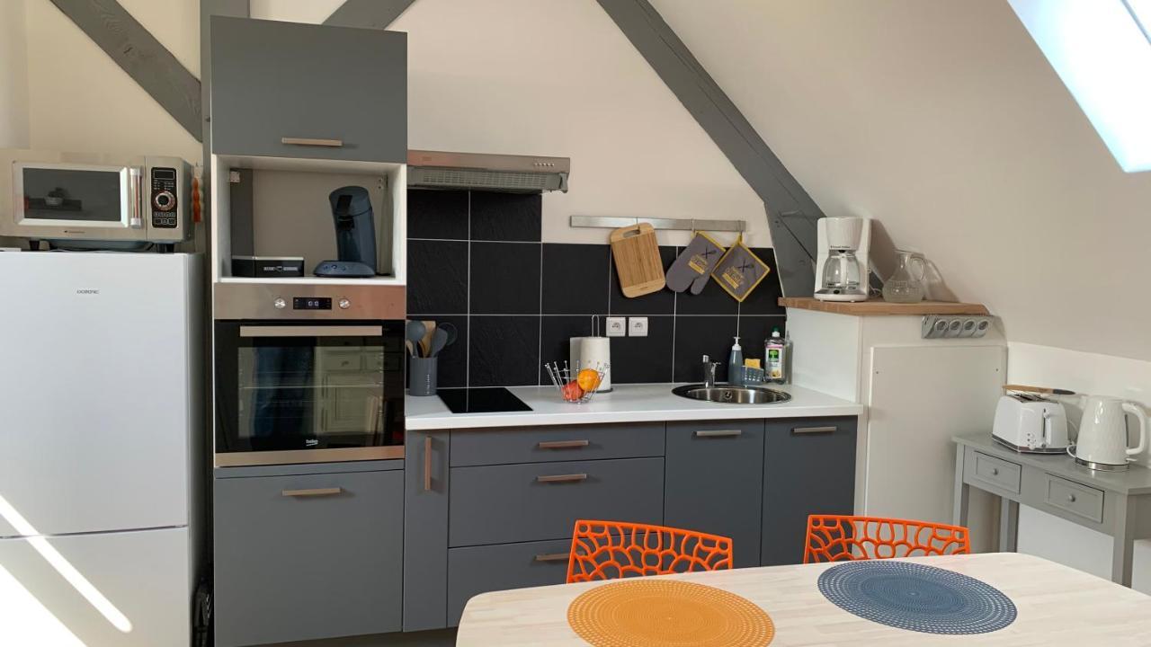 Superlogis - Sous Les Toits - T2- 3Etoiles - Blois-Hypercentre 1 Chambre 4 Personnes Экстерьер фото